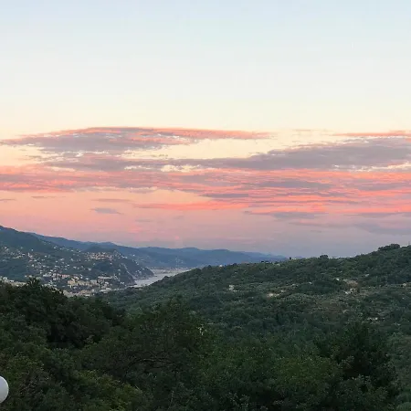 La Riviera Bed & Breakfast Couette-café