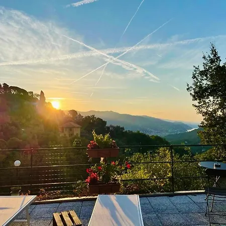 La Riviera Bed & Breakfast 3*