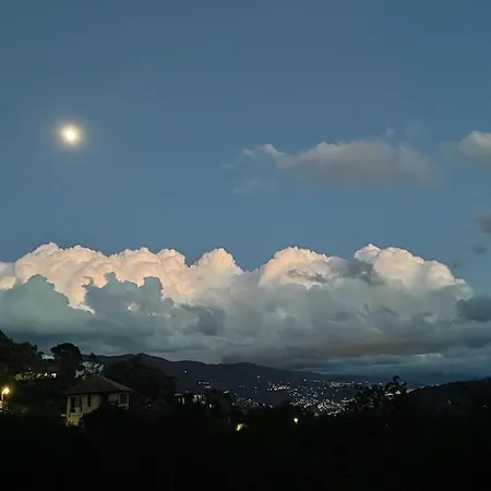 Oda ve Kahvaltı La Riviera Bed & Breakfast Rapallo