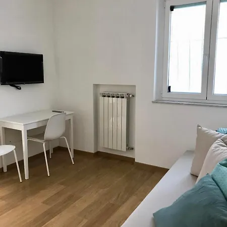 Oda ve Kahvaltı La Riviera Bed & Breakfast 3*
